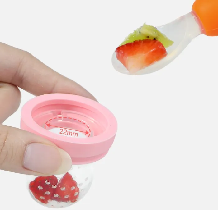Wholesale Silicone Baby Mesh Feeder Baby Fresh Food Feeder(Image2) Wholesale Silicone Baby Mesh Feeder Baby Fresh Food Feeder(Image2)