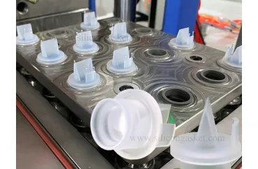 Food Grade LSR Injection Molding Flow Control Silicone Duckbill Check Valves for